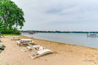 155 E Mill Street #8, Wauconda, IL 60084 - Photo 20