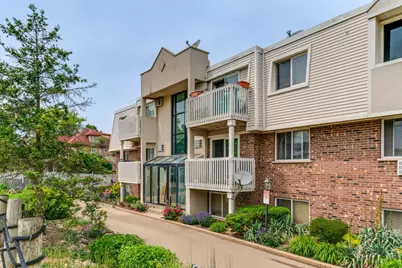 155 E Mill Street #8, Wauconda, IL 60084 - Photo 2