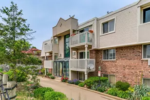 155 E Mill St, Wauconda, IL 60084 - Photo 2