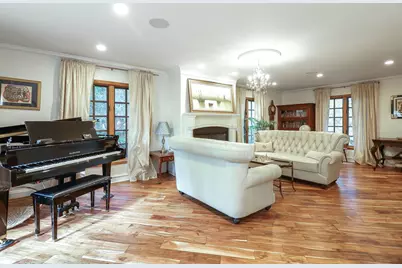 39 Mockingbird Lane, Oak Brook, IL 60523 - Photo 4