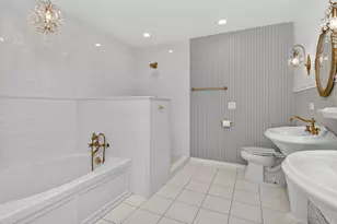 39 Mockingbird Ln, Oak Brook, IL 60523 - Photo 34