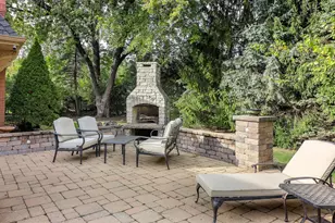 39 Mockingbird Ln, Oak Brook, IL 60523 - Photo 42