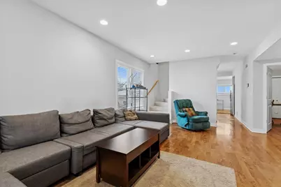 5646 N Menard Avenue, Chicago, IL 60646 - Photo 2