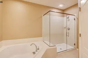 11 Beaconsfield Ct, Lincolnshire, IL 60069 - Photo 22