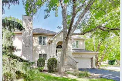 11 Beaconsfield Court, Lincolnshire, IL 60069 - Photo 2