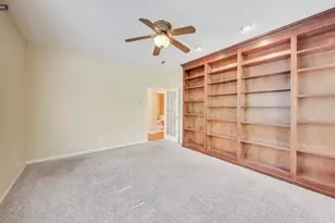 11 Beaconsfield Ct, Lincolnshire, IL 60069 - Photo 24