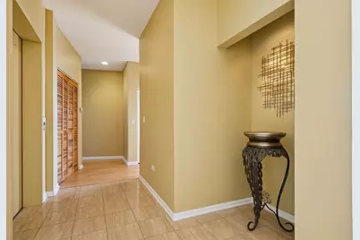 7748 N Sheridan Road #5, Chicago, IL 60626 - Photo 4