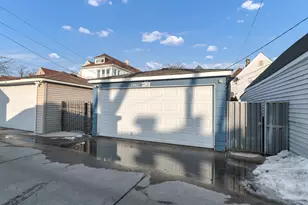 1442 S 50th Ct, Cicero, IL 60804 - Photo 4