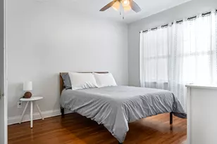 1223 E Oakland Ave, Bloomington, IL 61701 - Photo 6