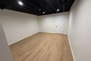 717 Sarah Ln, Northbrook, IL 60062 - Photo 14