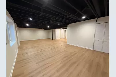 717 Sarah Lane, Northbrook, IL 60062 - Photo 12