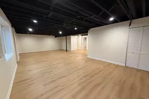 717 Sarah Ln, Northbrook, IL 60062 - Photo 12