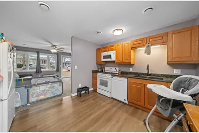 1117 5th Street, Sandwich, IL 60548 - Photo 8