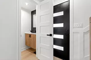 426 Argyll Ln, Schaumburg, IL 60194 - Photo 4