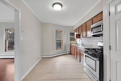 17 S 4th Avenue #A, Saint Charles, IL 60174 - Photo 4