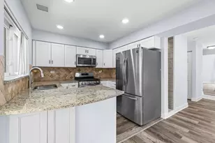 761 Colorado Ct, Carol Stream, IL 60188 - Photo 14