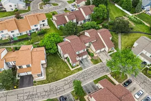 761 Colorado Ct, Carol Stream, IL 60188 - Photo 4