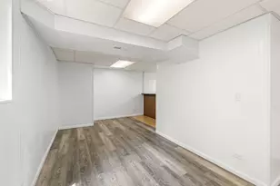 761 Colorado Ct, Carol Stream, IL 60188 - Photo 28