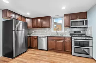 317 Sherman Ave, Evanston, IL 60202 - Photo 4