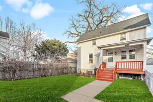 317 Sherman Ave, Evanston, IL 60202 - Photo 2