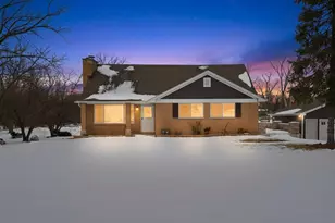 21122 S Hillside Rd, Frankfort, IL 60423 - Photo 2