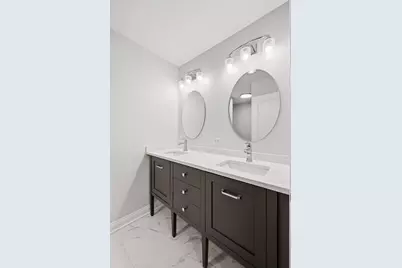 703 W Man A Wa Trail, Mount Prospect, IL 60056 - Photo 14