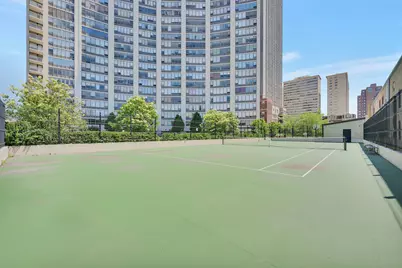 3930 N Pine Grove Avenue #604, Chicago, IL 60613 - Photo 16