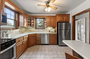 65 E Washington Blvd, Lombard, IL 60148 - Photo 6