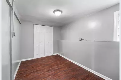 2302 N Hamlin Avenue, Chicago, IL 60647 - Photo 10