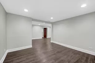 332 S River Rd, Naperville, IL 60540 - Photo 30