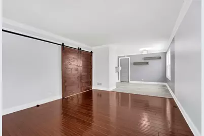 332 S River Road, Naperville, IL 60540 - Photo 10