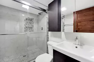 332 S River Rd, Naperville, IL 60540 - Photo 32