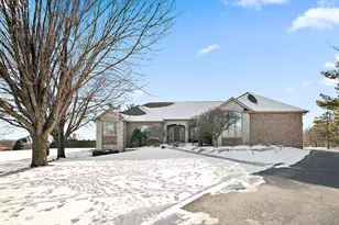 17966 S Hunt Club Dr, Mokena, IL 60448 - Photo 2