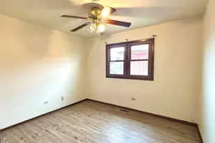 [Address not provided], Calumet City, IL 60409 - Photo 8