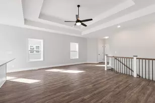 2206 Maggie Ln, Sycamore, IL 60178 - Photo 4