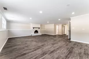 1680 Nautilus Ln, Hanover Park, IL 60133 - Photo 8