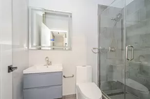 7645 N Sheridan Rd, Chicago, IL 60626 - Photo 8