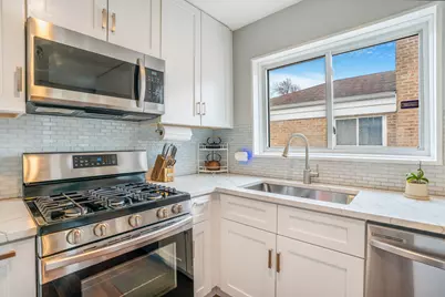 129 Rice Avenue, Bellwood, IL 60104 - Photo 4