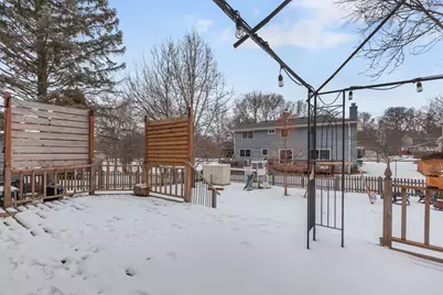 138 Oak Street, Lake Zurich, IL 60047 - Photo 24