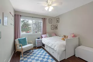 138 Oak St, Lake Zurich, IL 60047 - Photo 16