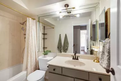 138 Oak Street, Lake Zurich, IL 60047 - Photo 18