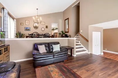 138 Oak Street, Lake Zurich, IL 60047 - Photo 4