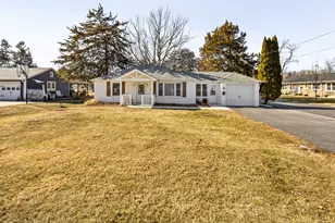 611 N West St, Sandwich, IL 60548 - Photo 22