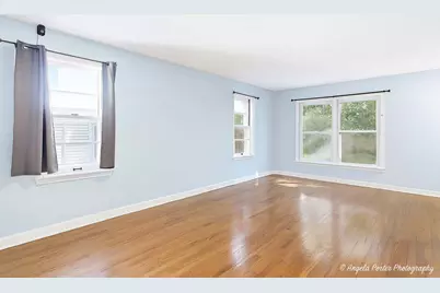 722 W Keith Avenue, Waukegan, IL 60085 - Photo 4