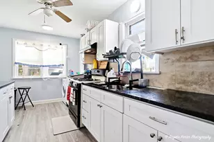 722 W Keith Ave, Waukegan, IL 60085 - Photo 38