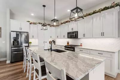 203 N Niles Avenue, Tuscola, IL 61953 - Photo 18