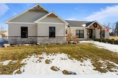 203 N Niles Avenue, Tuscola, IL 61953 - Photo 4