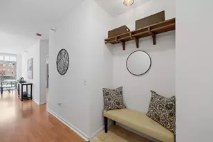 600 N Dearborn St, Chicago, IL 60654 - Photo 2