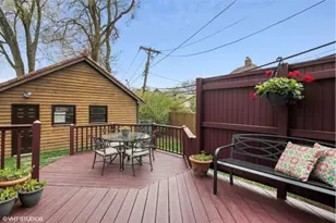 330 E St Charles Rd, Elmhurst, IL 60126 - Photo 32