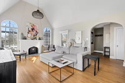 330 E Saint Charles Road, Elmhurst, IL 60126 - Photo 4